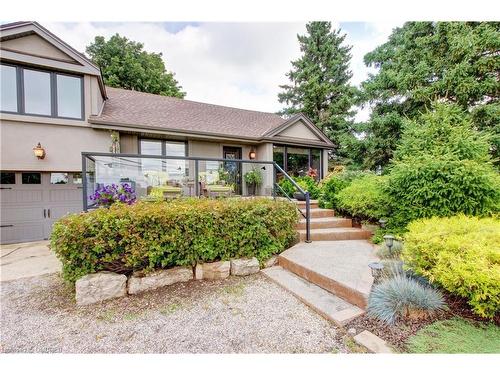 8494 20 Road E, Hamilton, ON - Outdoor