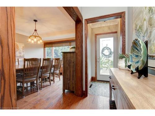 8494 20 Road E, Hamilton, ON - Indoor Photo Showing Dining Room