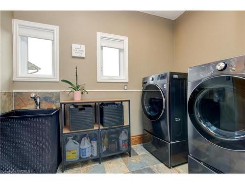 8494 20 Road E, Hamilton, ON - Indoor Photo Showing Laundry Room