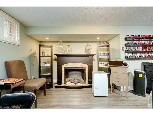 8494 20 Road E, Hamilton, ON - Indoor With Fireplace