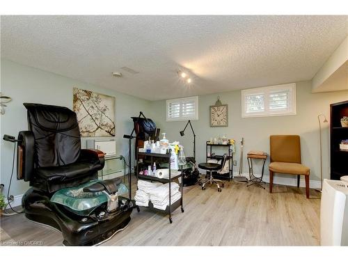 8494 20 Road E, Hamilton, ON - Indoor