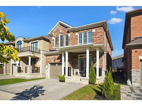 1429 Sycamore Garden, Milton, ON - Outdoor With Facade