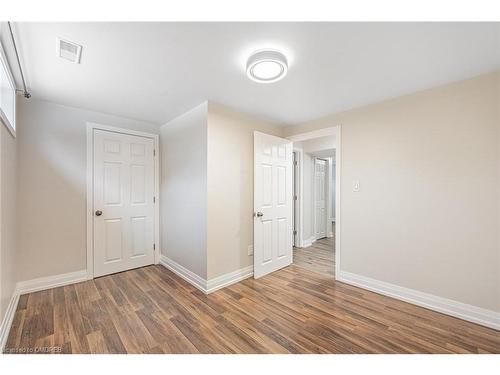 173 West 32Nd Street, Hamilton, ON - Indoor Photo Showing Other Room