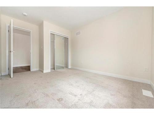 109 Higgins Avenue, Thorold, ON - Indoor Photo Showing Other Room