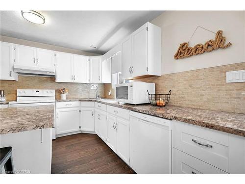 6 Davies Drive, Sauble Beach, ON - Indoor Photo Showing Kitchen