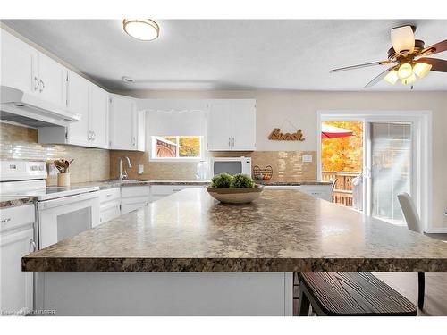 6 Davies Drive, Sauble Beach, ON - Indoor Photo Showing Kitchen