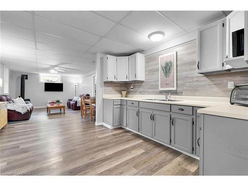 6 Davies Drive, Sauble Beach, ON - Indoor Photo Showing Kitchen