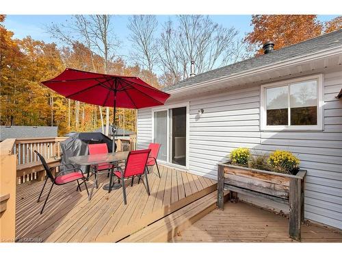 6 Davies Drive, Sauble Beach, ON - Outdoor With Deck Patio Veranda With Exterior