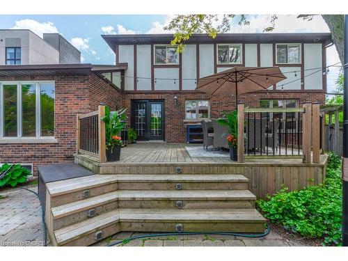 3219 New Street, Burlington, ON - Outdoor