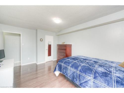 204-15 Kensington Road, Brampton, ON - Indoor Photo Showing Bedroom