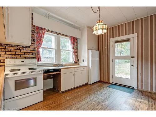 279 Macdonald Road, Oakville, ON - Indoor Photo Showing Kitchen