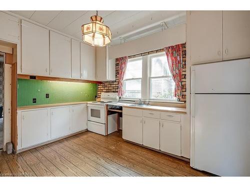 279 Macdonald Road, Oakville, ON - Indoor Photo Showing Kitchen