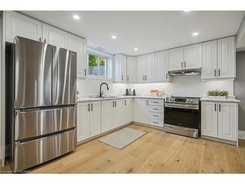 796 Highway 6 S, Haldimand County, ON - Indoor Photo Showing Kitchen With Upgraded Kitchen