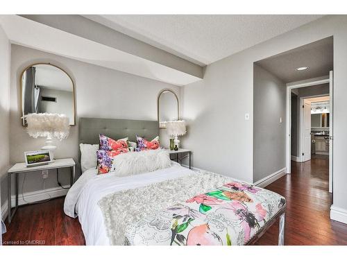 708-1 Hickory Tree Road, Toronto, ON - Indoor Photo Showing Bedroom