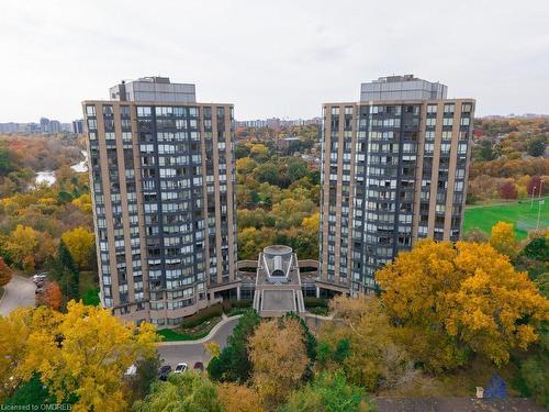 708-1 Hickory Tree Road, Toronto, ON - Outdoor