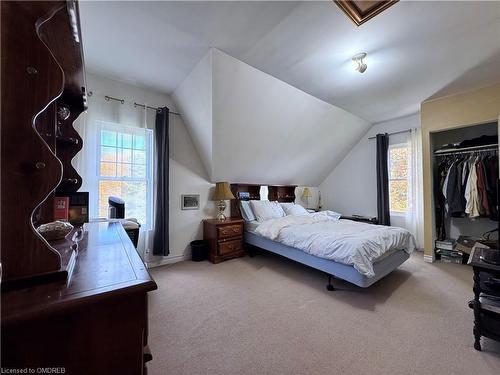 1650 6Th Con Rd W Road, Branchton, ON - Indoor Photo Showing Bedroom