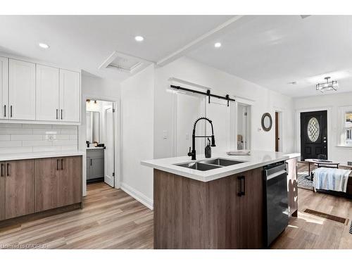 217 York Street, St. Catharines, ON - Indoor Photo Showing Kitchen With Double Sink