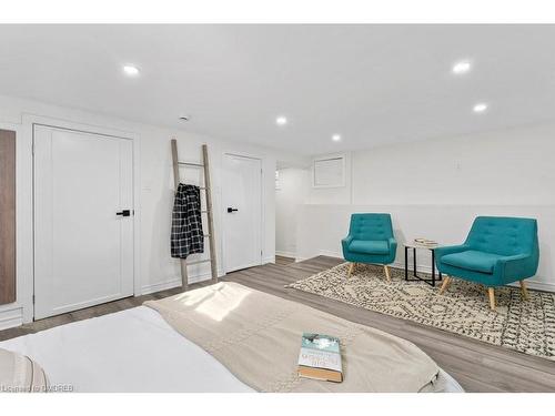 217 York Street, St. Catharines, ON - Indoor Photo Showing Bedroom