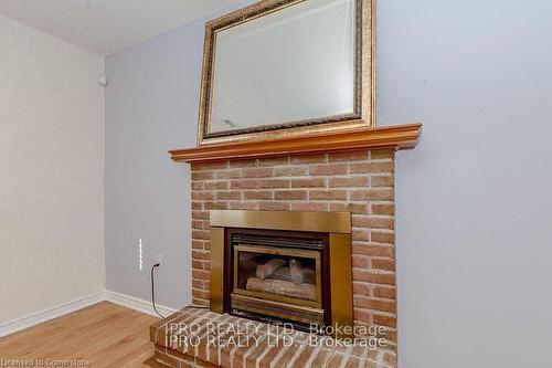 211 Leaside Drive, Welland, ON - Indoor Photo Showing Living Room With Fireplace