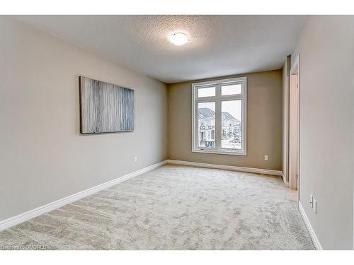 24 Foothills Lane, Stoney Creek, ON - Indoor Photo Showing Other Room