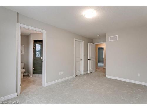 24 Foothills Lane, Stoney Creek, ON - Indoor Photo Showing Other Room