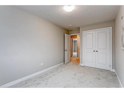 24 Foothills Lane, Stoney Creek, ON - Indoor Photo Showing Other Room