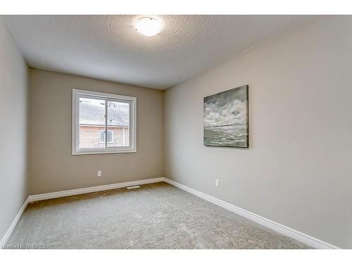 24 Foothills Lane, Stoney Creek, ON - Indoor Photo Showing Other Room