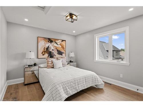 46 Charles Tilley Crescent, Clarington, ON - Indoor Photo Showing Bedroom