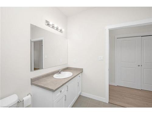 53 Waterthrush Lane, Simcoe, ON - Indoor Photo Showing Bathroom