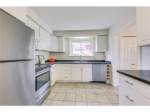 743 Mullin Way, Burlington, ON - Indoor Photo Showing Kitchen With Double Sink