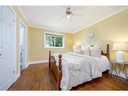 14360 Sixth Line, Halton Hills, ON - Indoor Photo Showing Bedroom