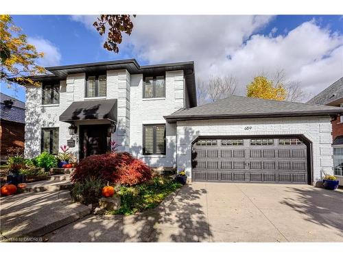 659 Deervalley Road, Ancaster, ON - Outdoor