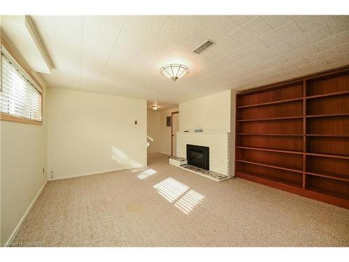 257 Wedgewood Drive, Oakville, ON - Indoor Photo Showing Other Room