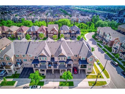 3059 Mistletoe Gardens, Oakville, ON - Outdoor With Facade