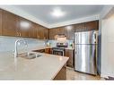 3059 Mistletoe Gardens, Oakville, ON  - Indoor Photo Showing Kitchen With Double Sink With Upgraded Kitchen 