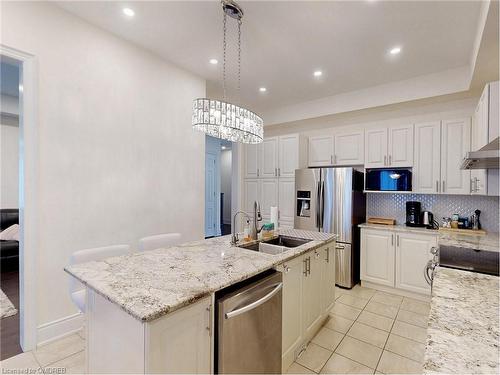 39 Trail Rider Drive, Brampton, ON - Indoor Photo Showing Kitchen With Stainless Steel Kitchen With Upgraded Kitchen