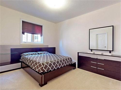 39 Trail Rider Drive, Brampton, ON - Indoor Photo Showing Bedroom