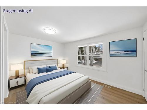 192 Waldoncroft Crescent, Burlington, ON - Indoor Photo Showing Bedroom