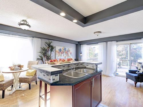 36 Kildonan Crescent, Waterdown, ON - Indoor Photo Showing Kitchen With Double Sink