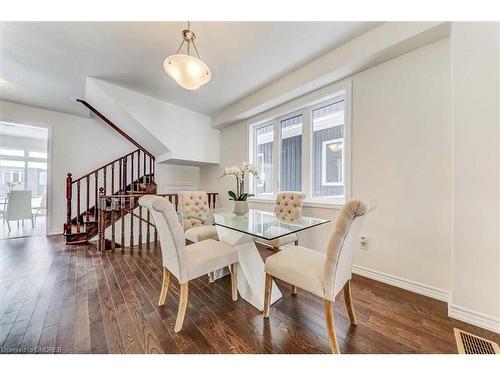 15 Simona Avenue, Wasaga Beach, ON - Indoor Photo Showing Dining Room