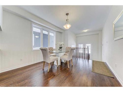 15 Simona Avenue, Wasaga Beach, ON - Indoor Photo Showing Dining Room