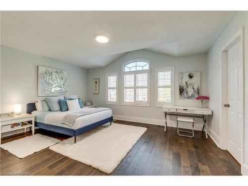 1436 Gulledge Trail, Oakville, ON - Indoor Photo Showing Bedroom