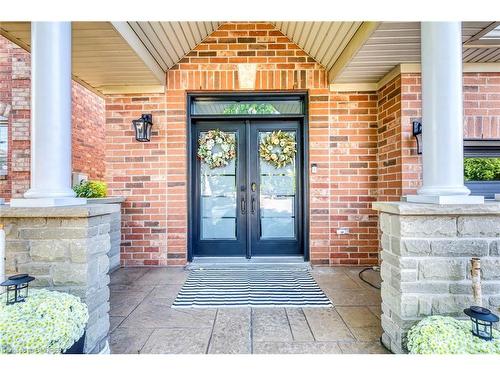 1436 Gulledge Trail, Oakville, ON - Outdoor