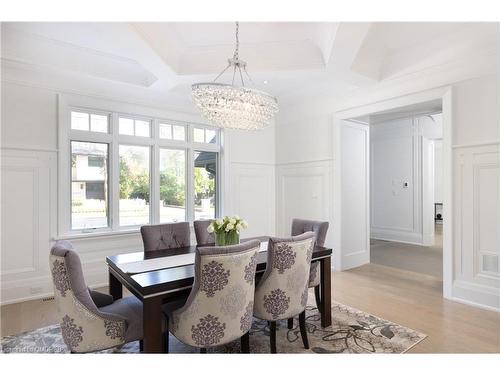 128 Balsam Drive, Oakville, ON - Indoor Photo Showing Dining Room