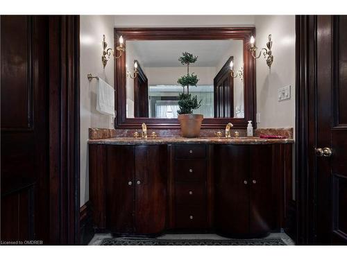 2625 Hammond Road, Mississauga, ON - Indoor Photo Showing Bathroom