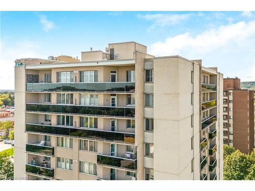 1202-81 Millside Drive, Milton, ON - Outdoor With Balcony