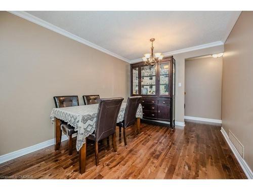 1298 Napier Crescent, Oakville, ON - Indoor Photo Showing Dining Room