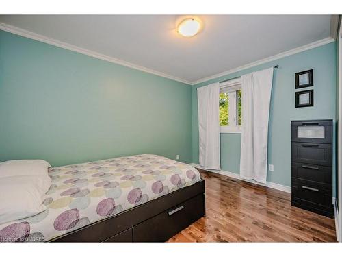 1298 Napier Crescent, Oakville, ON - Indoor Photo Showing Bedroom