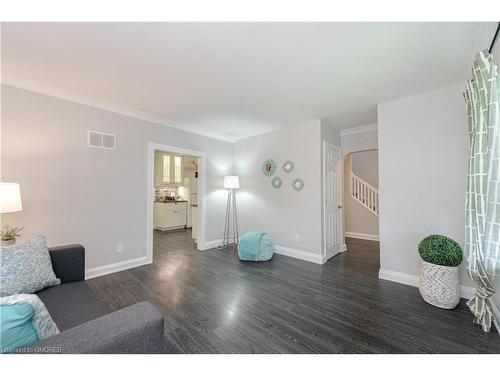 29 Princess Street, St. Catharines, ON - Indoor Photo Showing Living Room