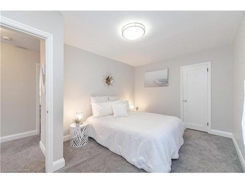 29 Princess Street, St. Catharines, ON - Indoor Photo Showing Bedroom